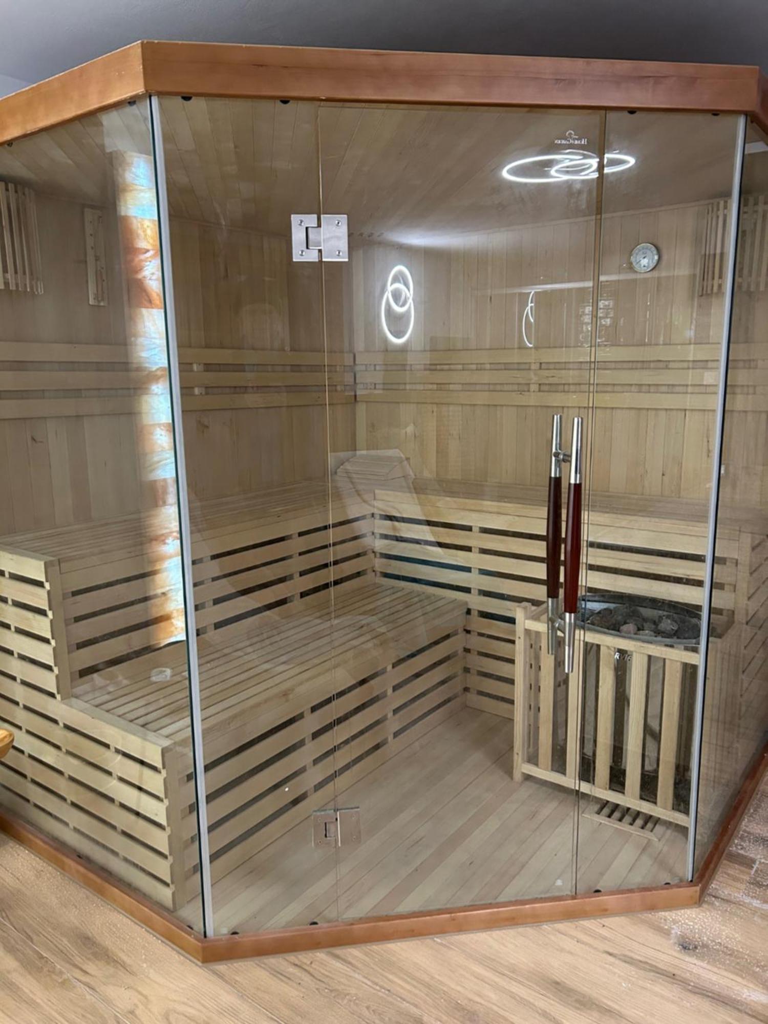Lesna Residence & Spa Пиш Екстериор снимка