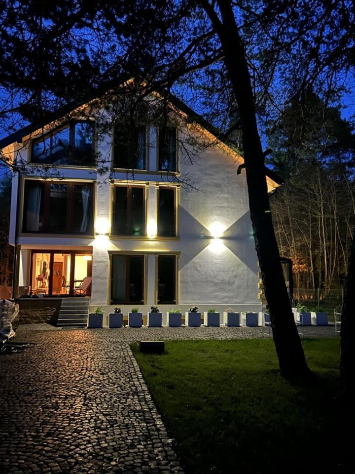 Lesna Residence & Spa Пиш Екстериор снимка