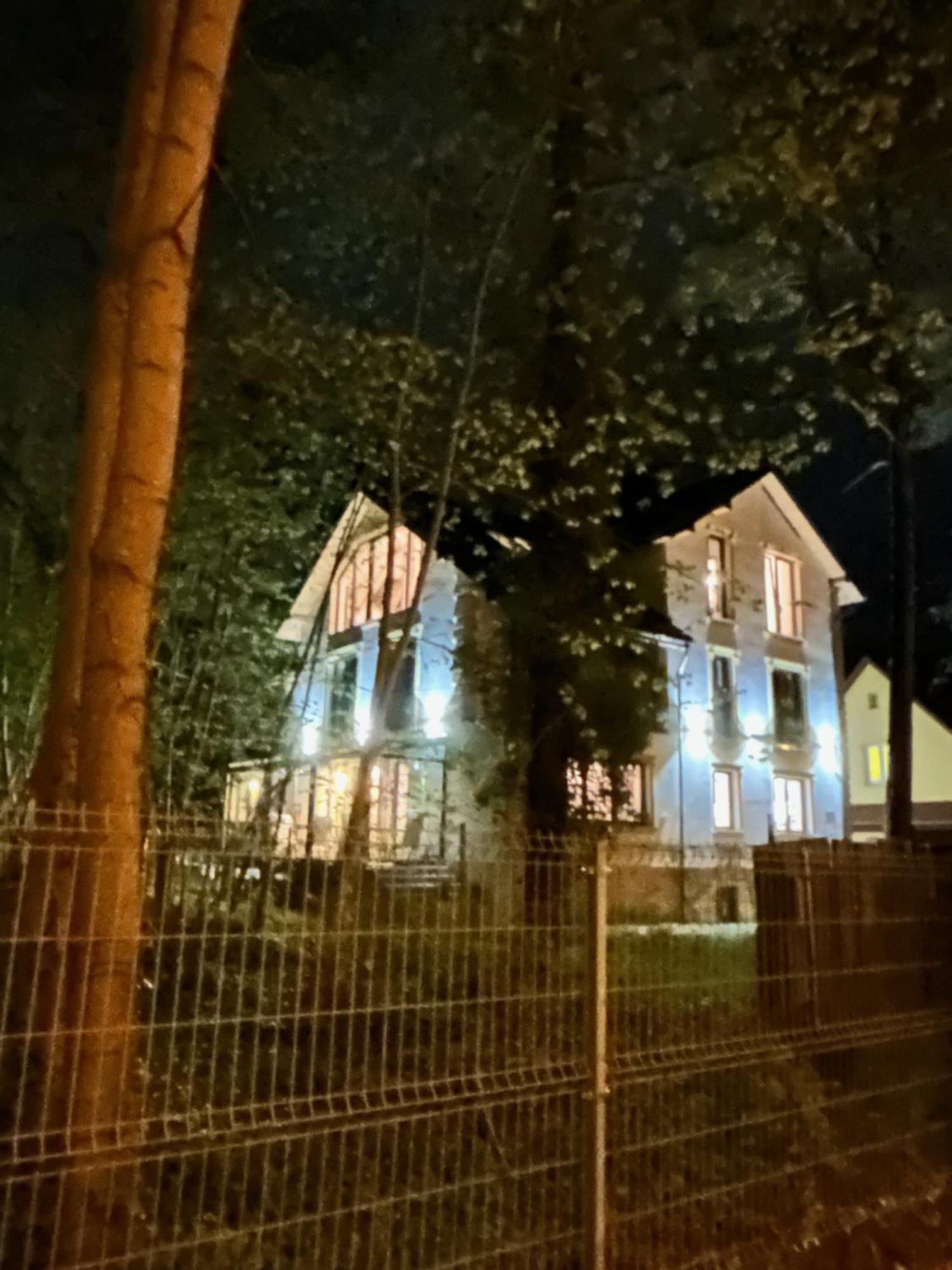 Lesna Residence & Spa Пиш Екстериор снимка
