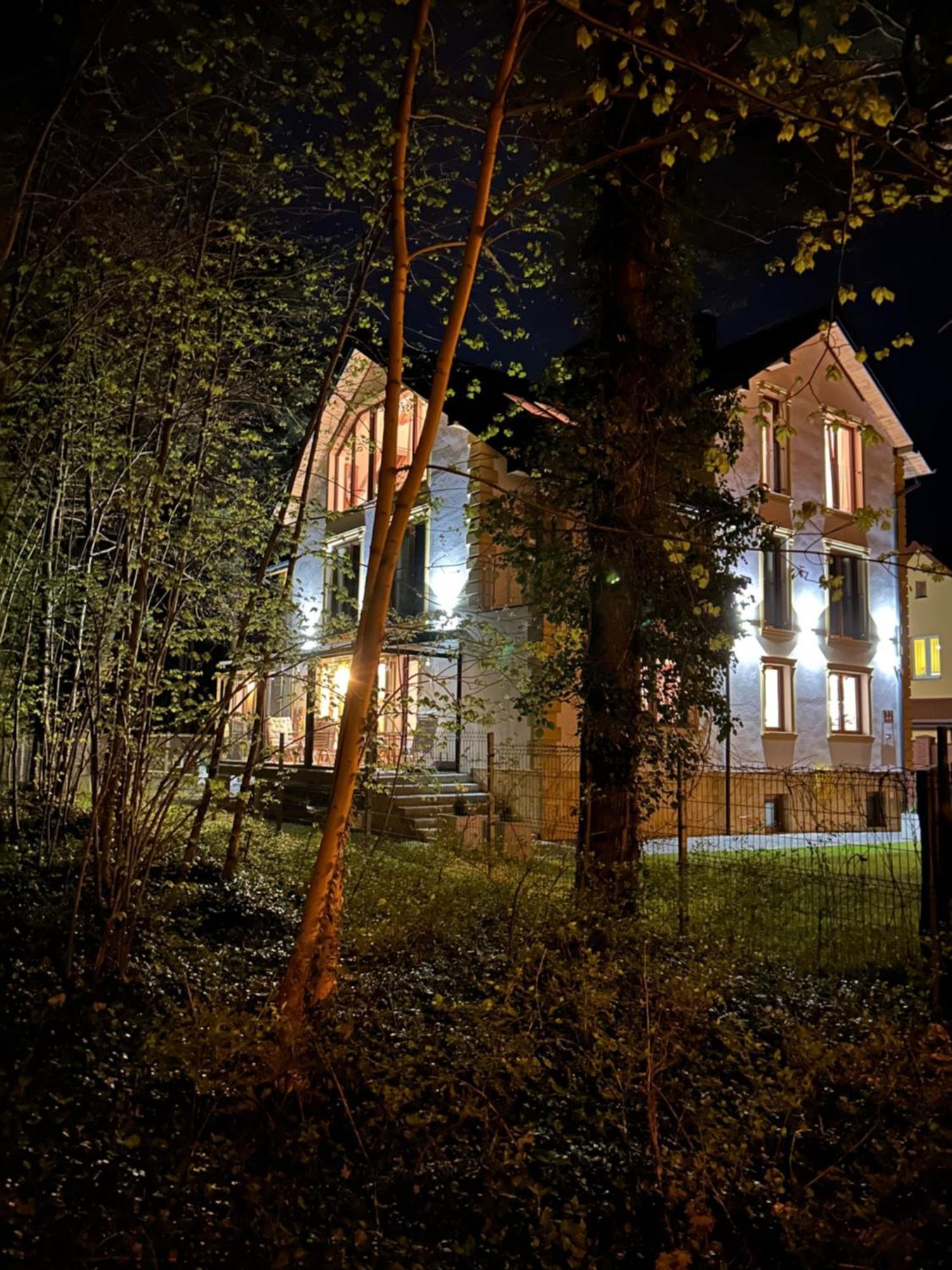 Lesna Residence & Spa Пиш Екстериор снимка